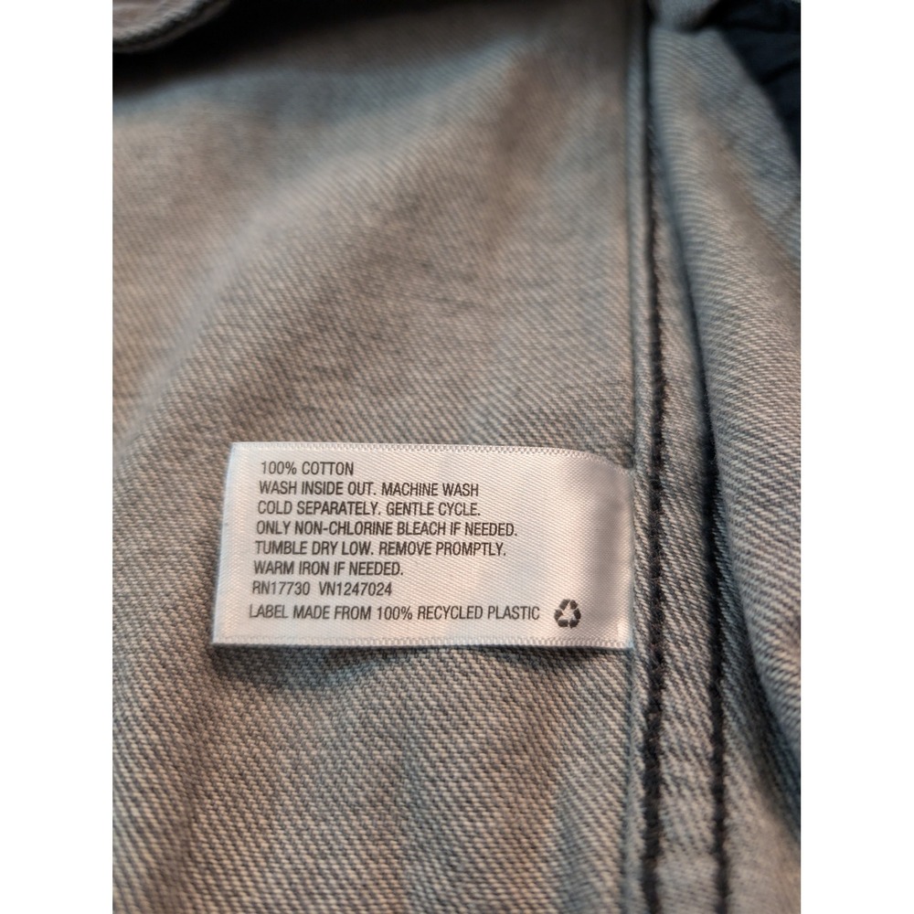 Wild Fable Womens Gray Denim Jacket Trucker Style Size XS Made in Bangladesh - Picture 7 of 8